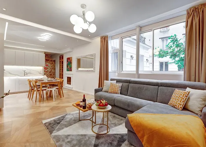 Luxueuse Suite Haussmanienne Confort Et Elegance